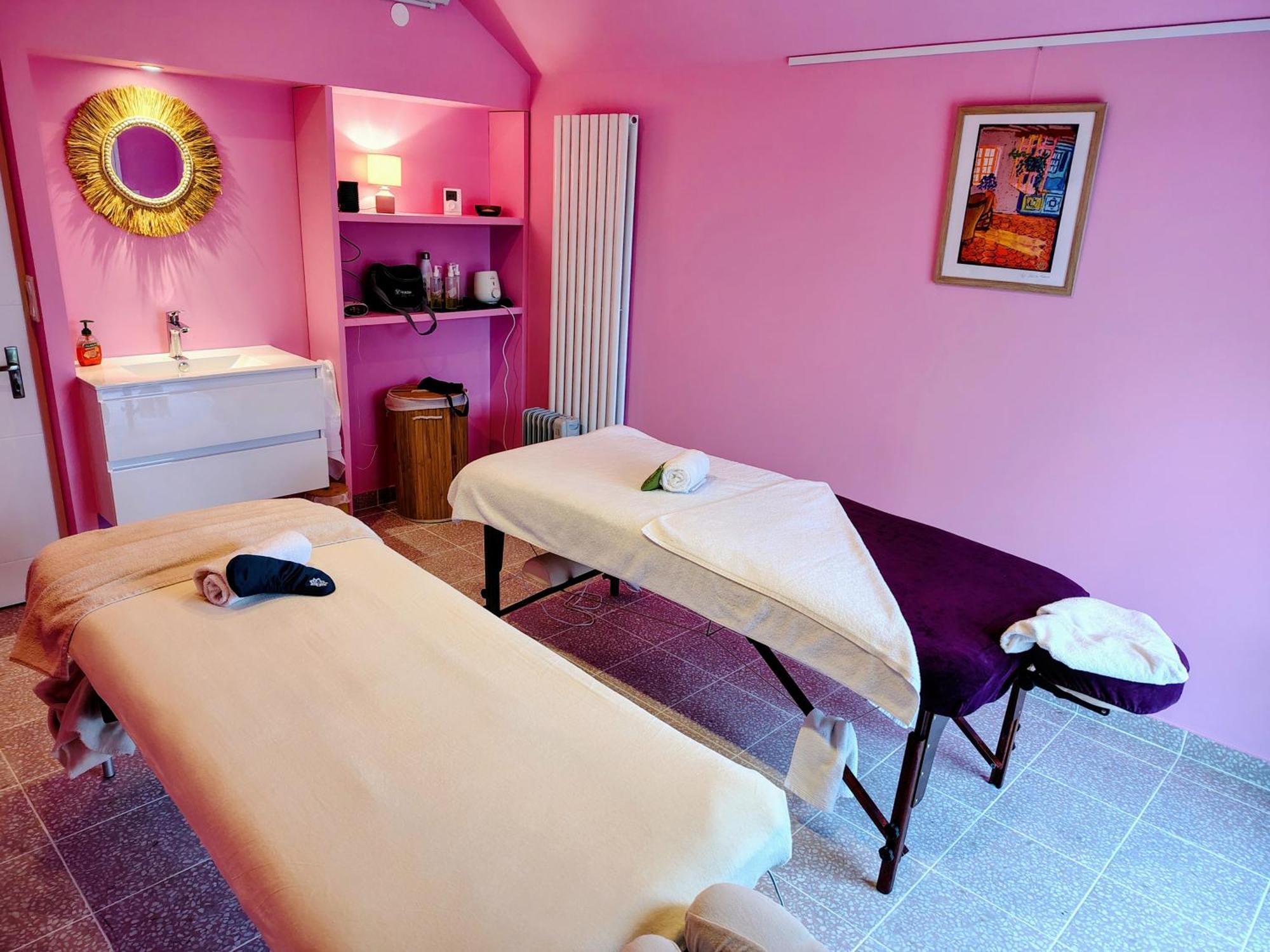 Le Spa Est Dans Le Pre Trigueres Zewnętrze zdjęcie